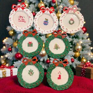 (7) Cross Stitch 3.25" Round Christmas Wreath Ornaments 4 Green 3 White Red Bow